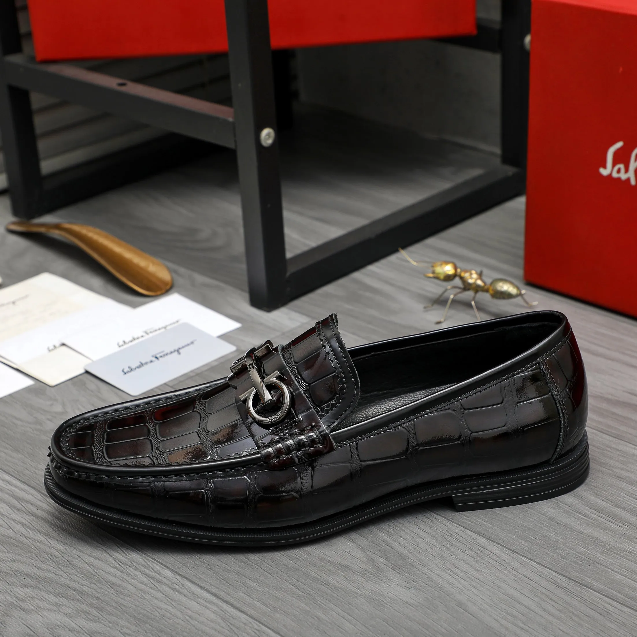 Men's shoes 💰p442 Product trademark: Ferragamo "Ferragamo" business slip-on leather shoes, regular size: 38-46 (45.46 custom-made, non-returnable) Product material: selected stone pattern embossed cowhide upper, cowhide lining, rubber outsole